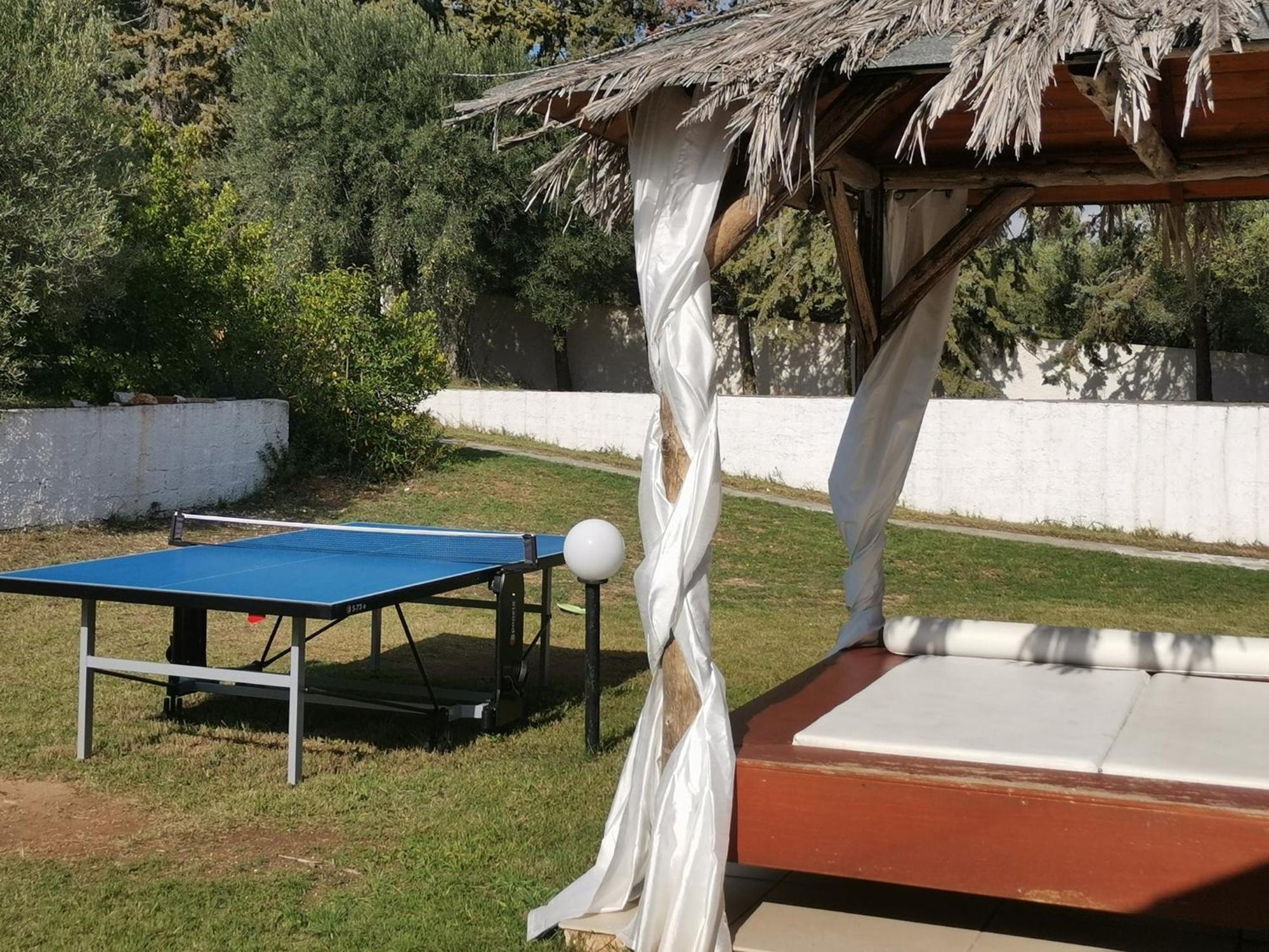 Villa Askamnia And Suites Nikiti  Exterior photo